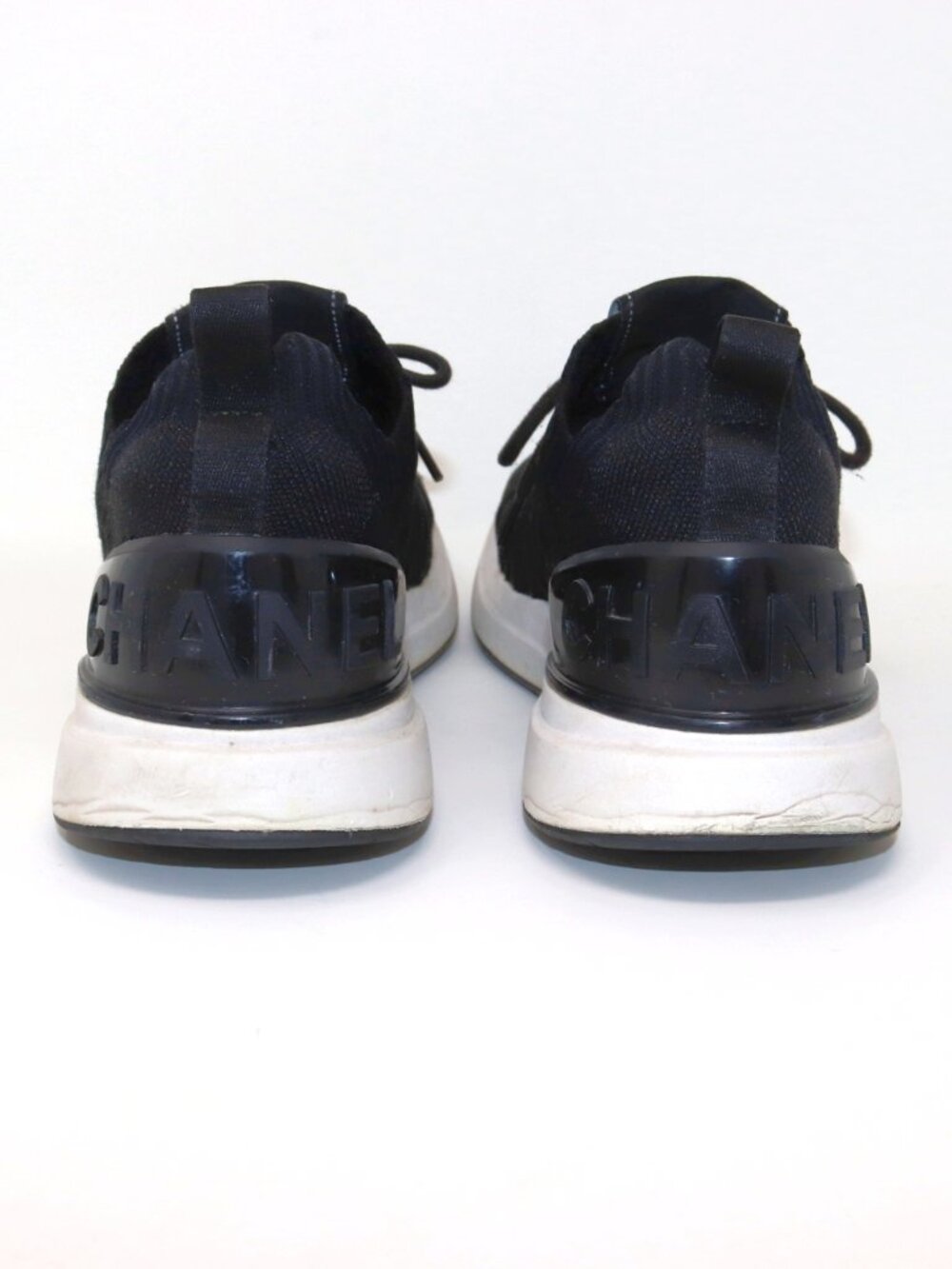 Chanel Tennies 39 Black Fabric Quilted Logo Matelasse Knit Sneakers - Picture 7 of 15